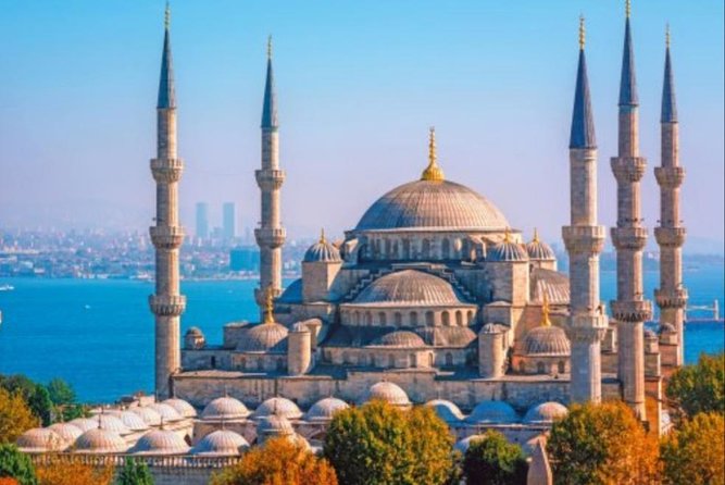 Istanbul City Tour - Hippodrome in 30 minutes: a Byzantine-era stadium stop