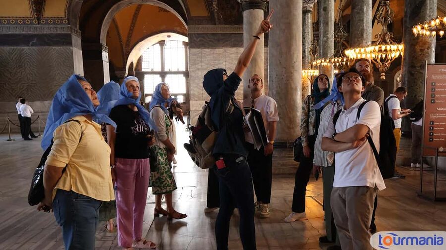 Istanbul City Walk: Blue Mosque, Hagia Sophia & Basilica - Basilica Cistern, your first lesson in Byzantine power
