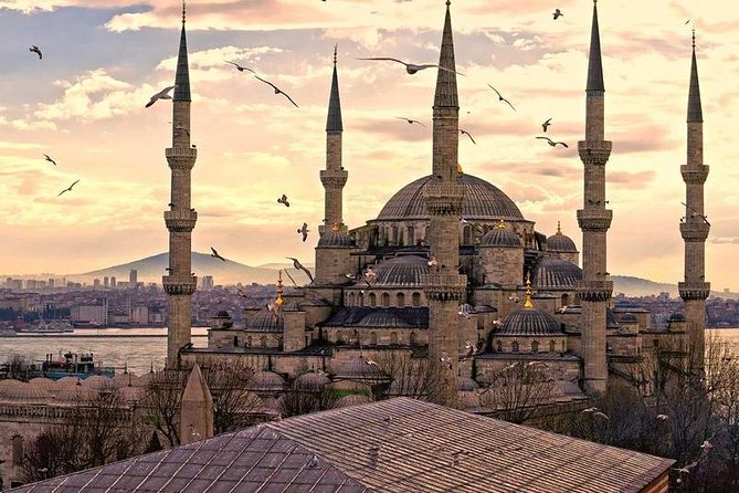 Istanbul Classics and Bosphorus Cruise Private Tour - Hippodrome stop: the old arena behind the big landmarks