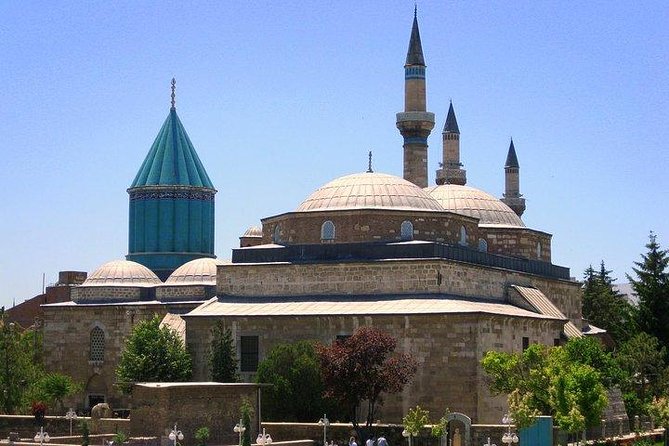 Istanbul Classics: Hagia Sophia Topkapi Palace Blue Mosque Hippodromme - Topkapi Palace and Hagia Irene: Ottoman Power, Not Just Rooms