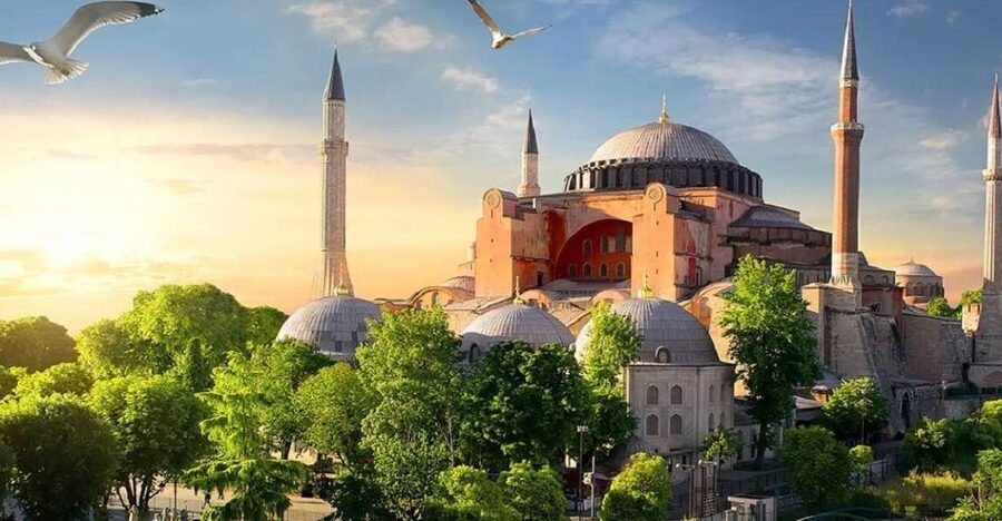 Istanbul Classics Half-Day Morning Tour - Hagia Sophia, From Church of Justinian to Mosque to Museum