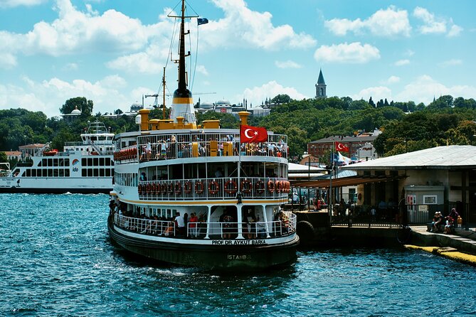 Istanbul Combo: Bosphorus Cruise & Dolmabahce Tour - What you get in this 5-hour Istanbul combo