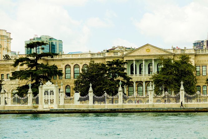 Istanbul Combo: Bosphorus Cruise & Dolmabahce Tour - Who this tour fits best