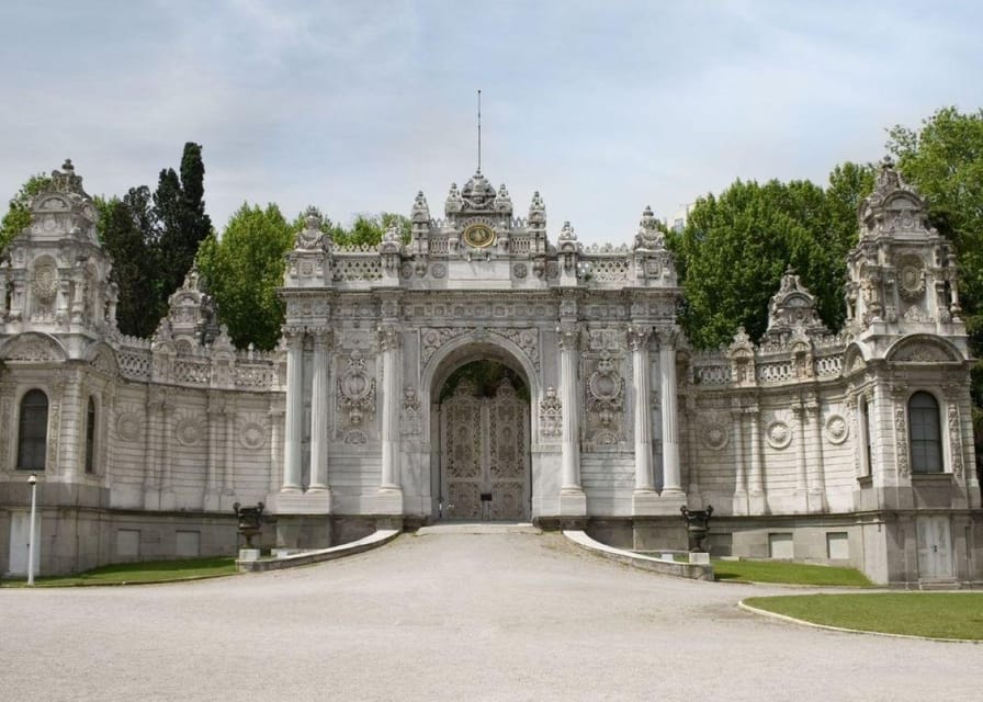 Istanbul Combo: Dolmabahce Palace & Galata Tower - Dolmabahce Palace: Harem Access, Audio Guidance, and What You Should Actually Look For