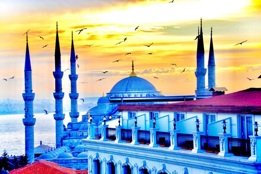Istanbul Combo: Hagia Sophia, Basilica Cistern & Blue Mosque - Hagia Sophia audio guide: how the QR entry and access rules shape your visit
