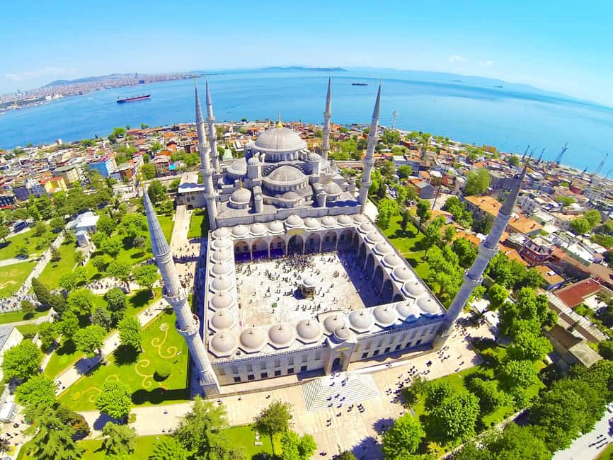 Istanbul Combo: Topkapi Palace, Hagia Sophia & Blue Mosque - Blue Mosque guided tour, 09:15 or 16:30, meet at Dsign Cafe