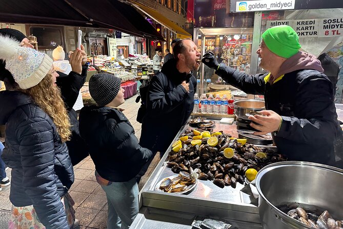 Istanbul Culinary Tour: Local Hotspots and Gourmet Street Foods - Entering Istanbul by taste: Galata Bridge and the warm-up route