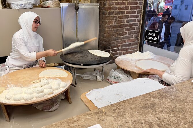 Istanbul Culinary Tour: Local Hotspots and Gourmet Street Foods - Why Turkish “street classics” taste better with a guide