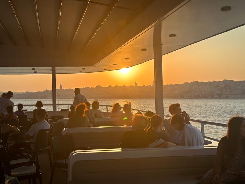 Istanbul: Daytime or Sunset Sightseeing Cruise & Audio Guide - Cruising the Bosphorus: What Each Sight Looks Like From the Water