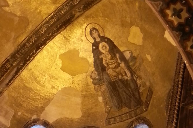Istanbul Delights: A Journey Through Flavor and History - Basilica Cistern in 1 Hour: Marble Columns, Medusa Heads, and Cool Air