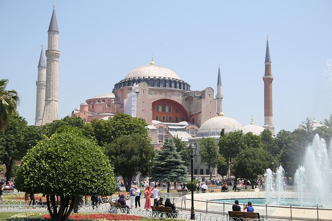 Istanbul Delights: A Journey Through Flavor and History - Grand Bazaar Finish: 30 Minutes to Shop, Then Free Time