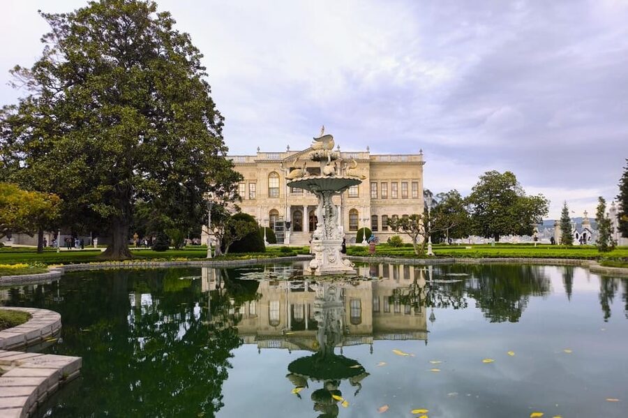 Istanbul: Dolmabahce Palace and Harem Skip-the-Line Ticket - Dolmabahçe Palace in One Smart Ticket