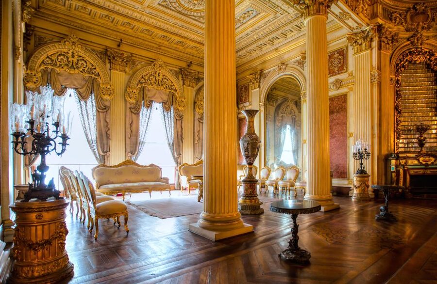 Istanbul: Dolmabahce Palace & Harem Skip-the-Line Entry - Your self-guided route: palace rooms, the Harem, and how to pace it