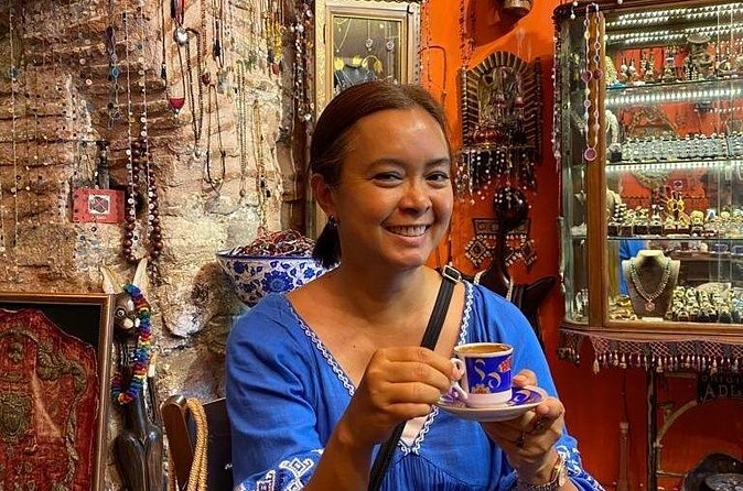 Istanbul Essential Highlights: Hagia Sophia and Cistern and more - Grand Bazaar in 1 hour 30 minutes: shop with a plan, not panic