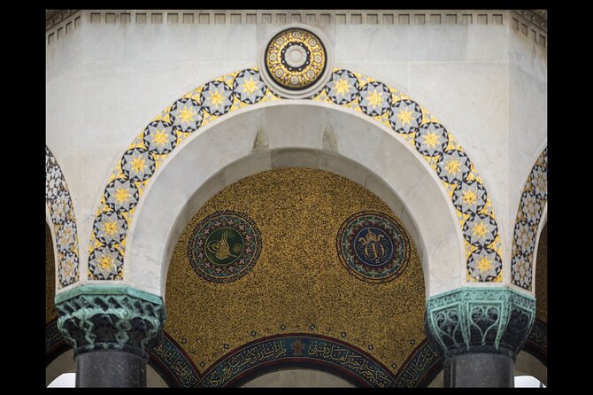 Istanbul Essentials For First Timers - Grand Bazaar and Beyazit Mosque: shopping with context, not chaos