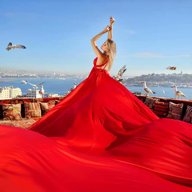 Istanbul: Flying Dress Photoshoot at Rooftop Terrace - Key things that make this shoot worth your time