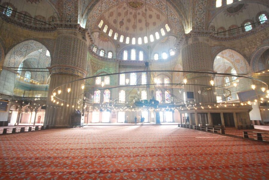 Istanbul Full Day Byzantine & Ottoman Traces Tour - Topkapi Palace and Harem: Ottoman power you can walk through