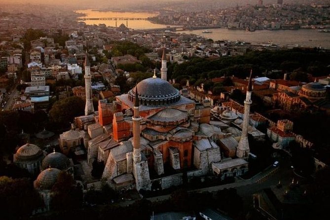 Istanbul Full Day Classic Old City Tour - Hagia Sophia Grand Mosque, where the building does the talking