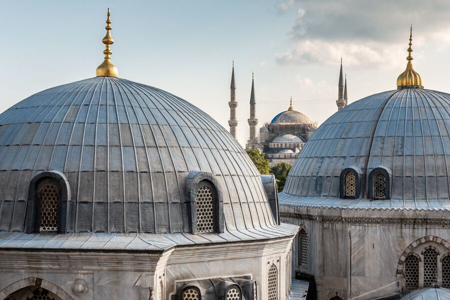 Istanbul: Full-Day Highlights Tour with Guide and Lunch - Topkapi Palace: Ottoman Power, Plus the Tuesday Swap