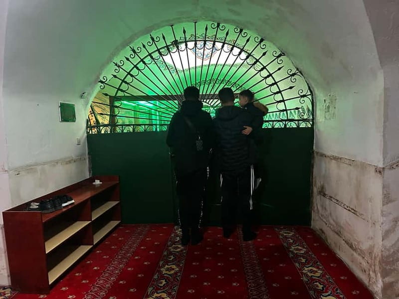 Istanbul: Full Day Islamic Sahaba Tour with Lunch & Transfer - Guide impact: Hakan and Mehmet set the tone
