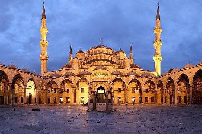 ISTANBUL: Full-Day Private Tour with Top Attractions - Hagia Sophia Grand Mosque: How to Make 90 Minutes Count