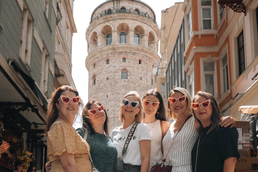 Istanbul: Galata Tower, Bosphorus & Hidden Gems Photo Shoot - Key points before you go