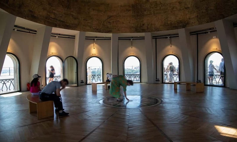 Istanbul: Galata Tower Skip-the-Line Ticket & Audio Guide - Elevator Access and the 30-Minute Reality Check