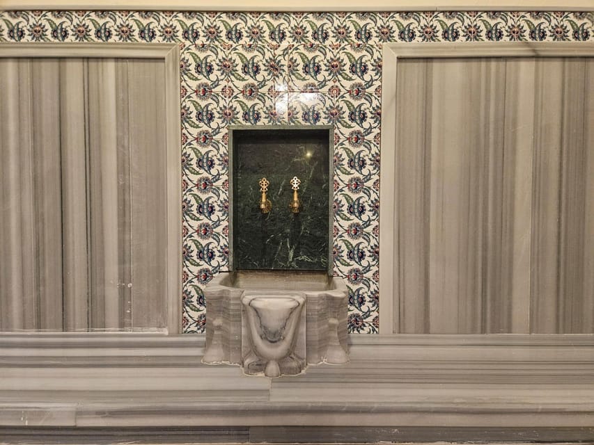 Istanbul: Gedikpasa Historical Hammam with Privacy Add-On - Halvet privacy add-on: curtain-closed, but still part of the same hammam