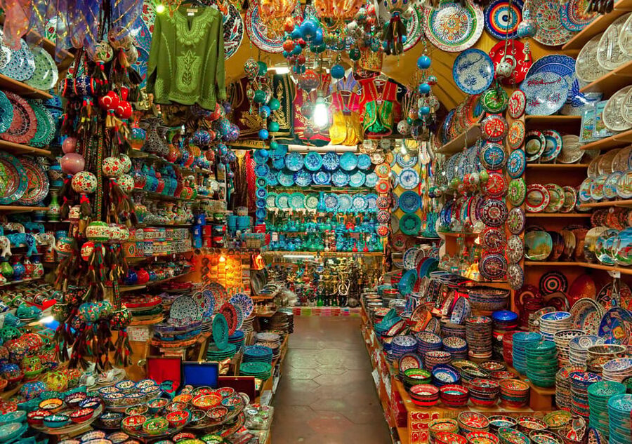 Istanbul: Grand Bazaar Shopping Experience with a Local - The Grand Bazaar maze: how you shop when it is thousands of shops