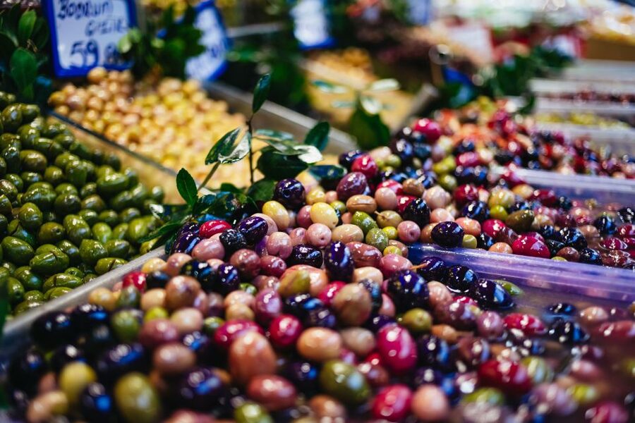 Istanbul: Guided Food and Culture Tour - Price and value: what $136 covers for a guided Bosphorus night