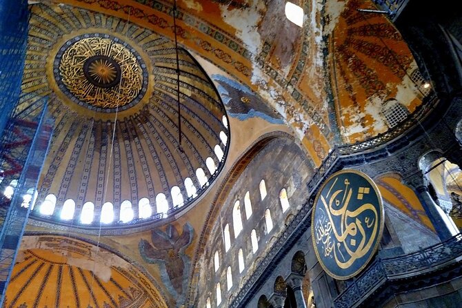 Istanbul Hagia Sophia & Basilica Cistern Guided Tour with Tickets - Hippodrome stroll: obelisks, Byzantine-era energy, and a breather