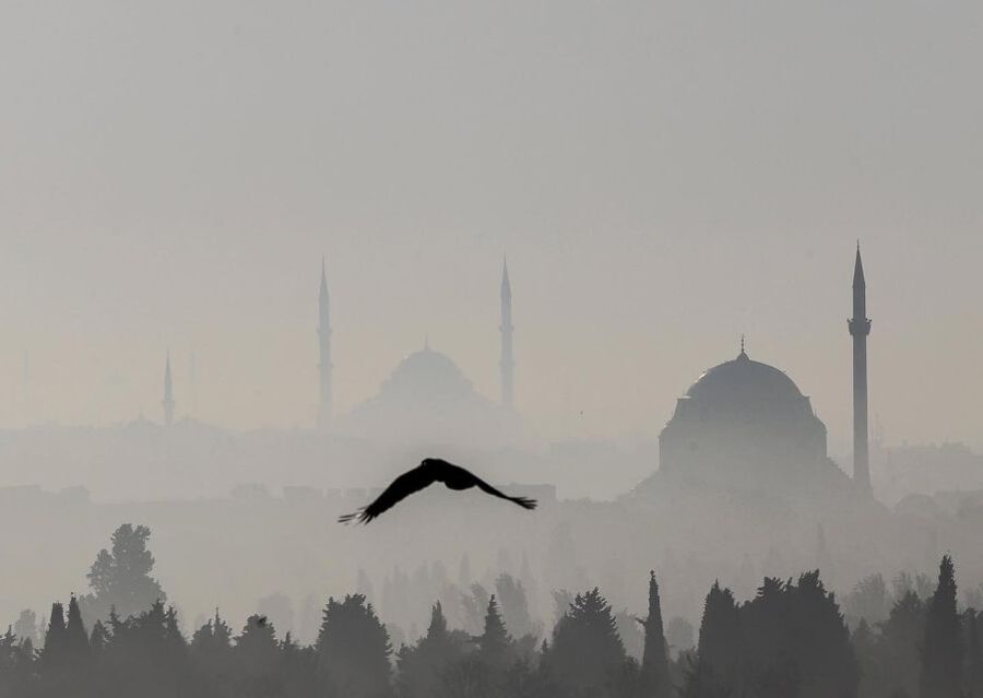 Istanbul: Hagia Sophia, Blue Mosque, Cistern & Bazaar Tour - A smart 5-hour plan in Sultanahmet