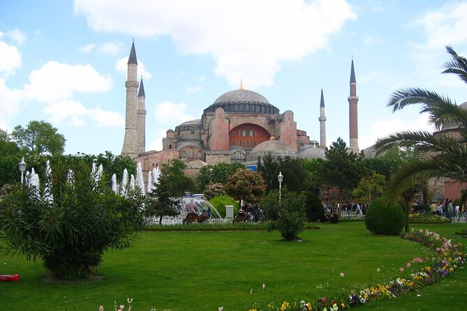 Istanbul: Hagia Sophia & Blue Mosque Guided & Small-Group Tour - Stop 2: Hippodrome monuments where Constantinople used to pulse