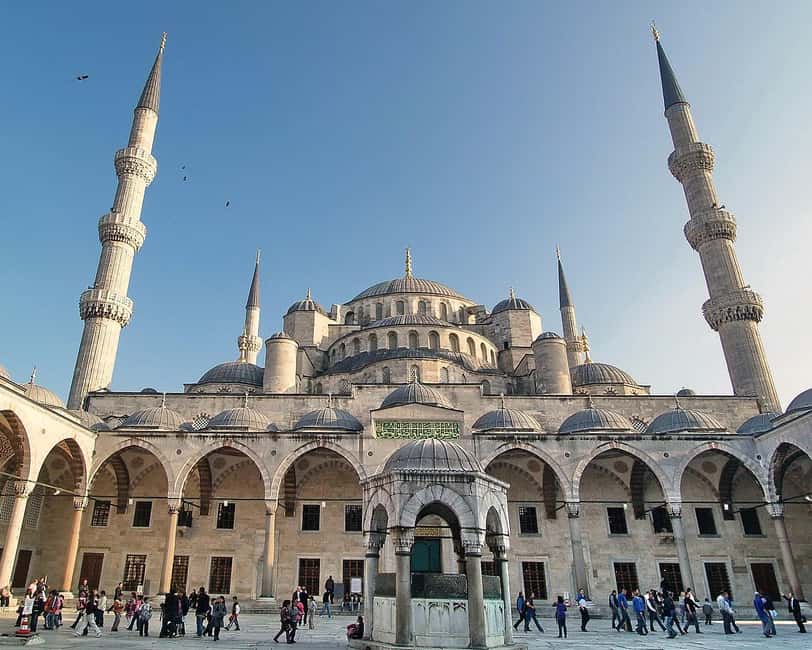 Istanbul: Hagia Sophia, Blue Mosque Guided Tour, & Tickets - Why this Hagia Sophia, Blue Mosque, and Hippodrome tour works so well