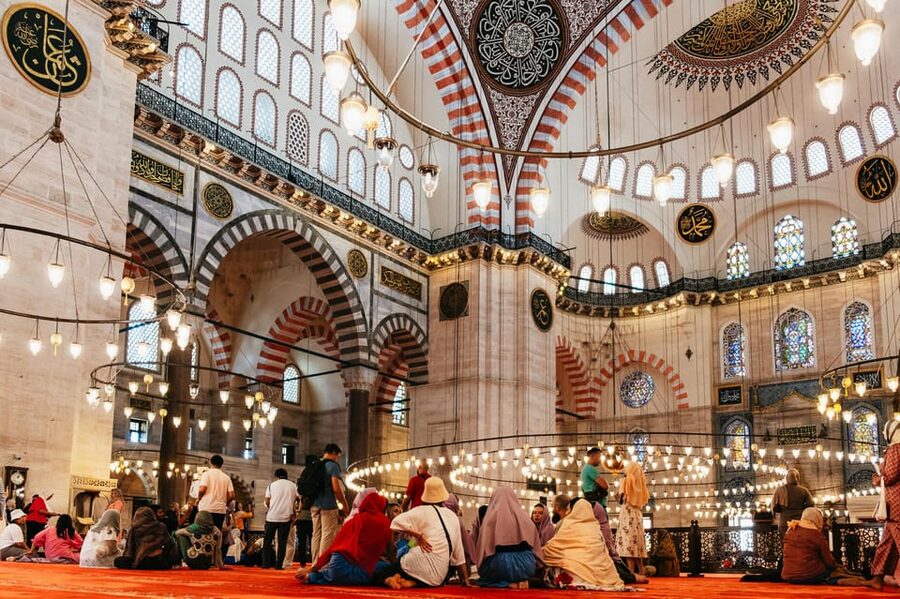 Istanbul: Hagia Sophia, Blue Mosque, Suleymaniye Mosque Tour - Price and Value: What $29 Actually Buys You