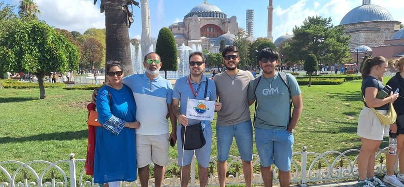 Istanbul: Hagia Sophia & Blue Mosque Tour SMALL GROUP - Hagia Sophia: what you should focus on during the guided stop