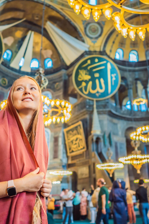 Istanbul: Hagia Sophia Skip-the-Line Ticket with Live Guide - Skip-the-line access, plus the 25 EUR fee detail