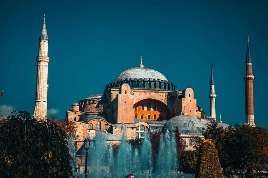 Istanbul: Hagia Sophia Skip-the-Ticket Line & Audio Guide - Getting In at Hagia Sophia: Topkapi Entrance and the Real Skip-the-Line Benefit