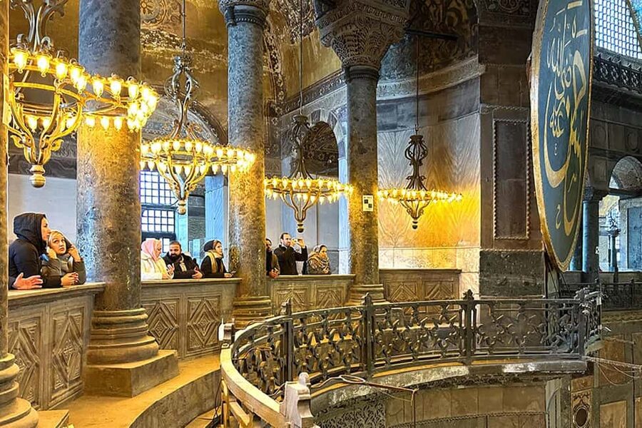 Istanbul: Hagia Sophia Tour with Optional Blue Mosque Tour - Group Size Reality Check, and One Timing Caution