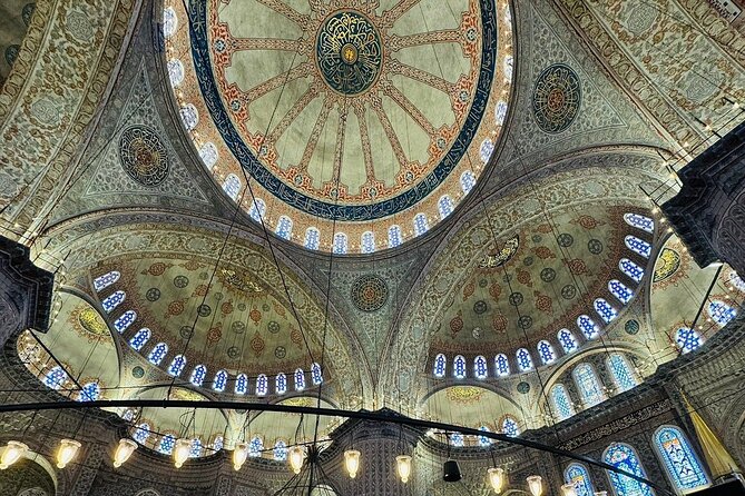 Istanbul Highlights guided tour - Topkapi Palace: 1.5 hours for courtyards and photo time