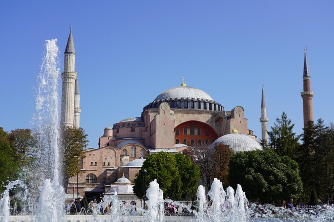 Istanbul Highlights Private Tour: Hotel Pick-Up & Drop-Off - Old streets and the 5K Rug Store weaving demo