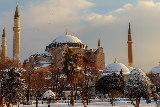 Istanbul Historical Tour with Guide, Lunch and Transfers - Hotel Pickup and Where the A/C Vehicle Fits Into Your Day