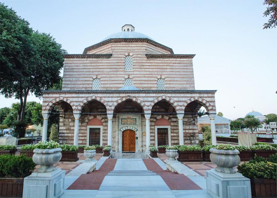 Istanbul: Hurrem Sultan Hamam Experience - Aromatherapy Massage, Redbud Oil, and the Steps After the Mask