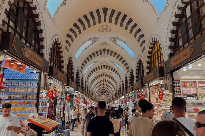 Istanbul Icon Stress Free Skip the Line Guided Old City Tour - Hippodrome of Constantinople: Obelisks, Columns, and the Original Big Crowd Energy