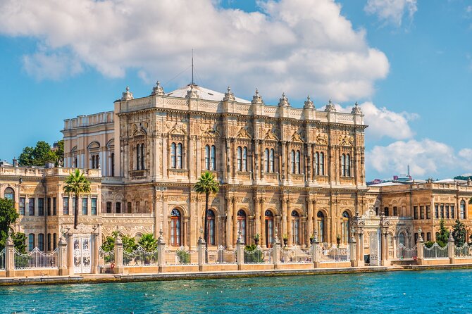 Istanbul Islamic Heritage Tour: Sacred Tombs & Eyup Sultan Mosque - A half-day route through Istanbul’s sacred tombs