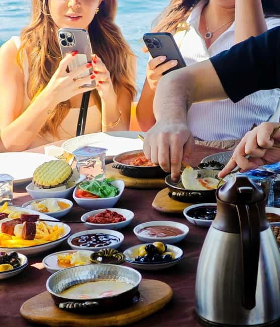 Istanbul: Morning Bosphorus Yacht Cruise w/Turkish Breakfast - Key highlights you should care about