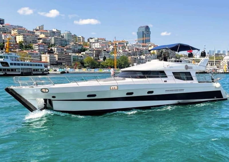 Istanbul: Morning Bosphorus Yacht Cruise w/Turkish Breakfast - Food timing and service: why it feels effortless
