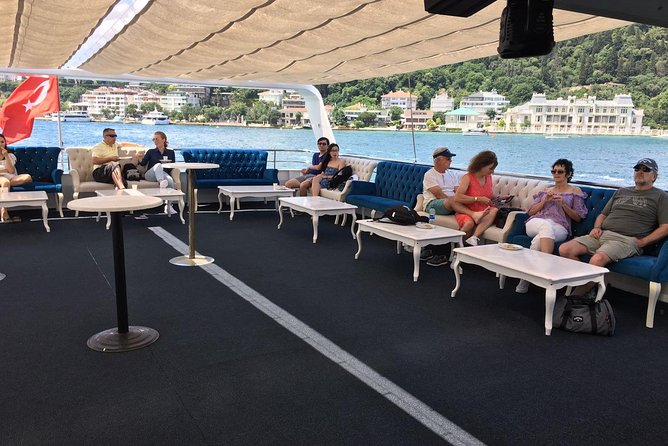 Istanbul Morning Tour: Bosphorus Yacht Cruise with Asia Stop - The Ortaköy Mosque Area: A Compact Culture Stop With Photo Time