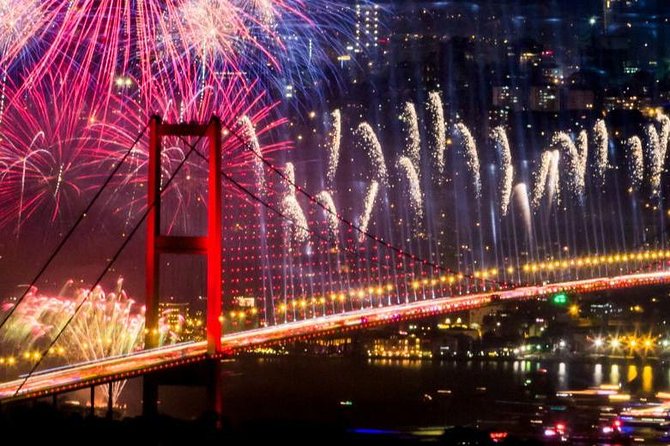 Istanbul New Year Party Cruise trough Bosphorus - Key things to know before you go