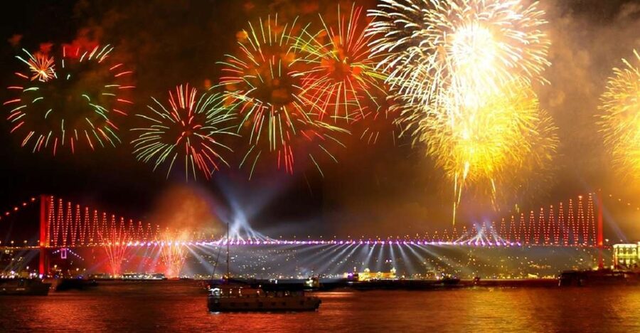 Istanbul: New Year's Eve Cruise Between Two Continents - Key takeaways before you book